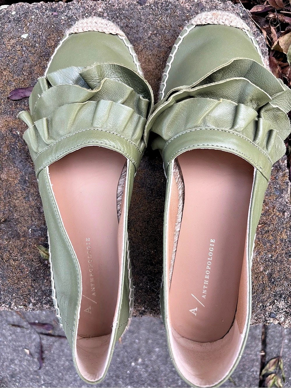 ANTHROPOLOGIE Alexandra Ruffled Espadrilles Green
